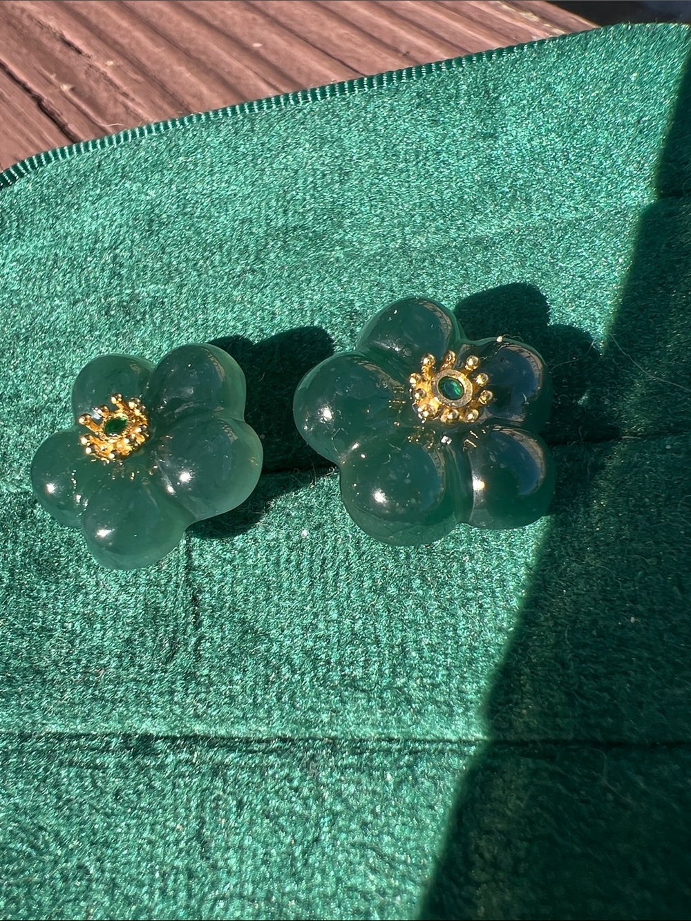 Gold Accent s925 blue jade Flower Stud chunky size Earrings new